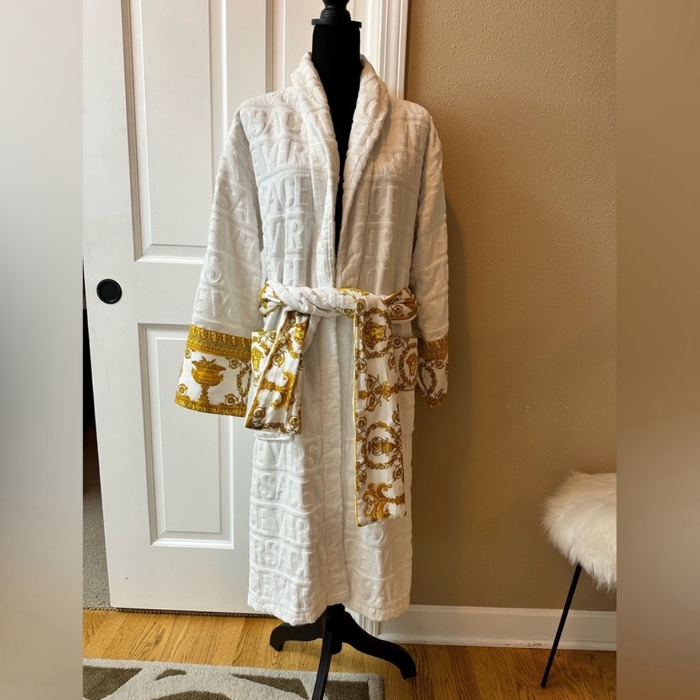 I ♡ BAROQUE BATHROBE (M)